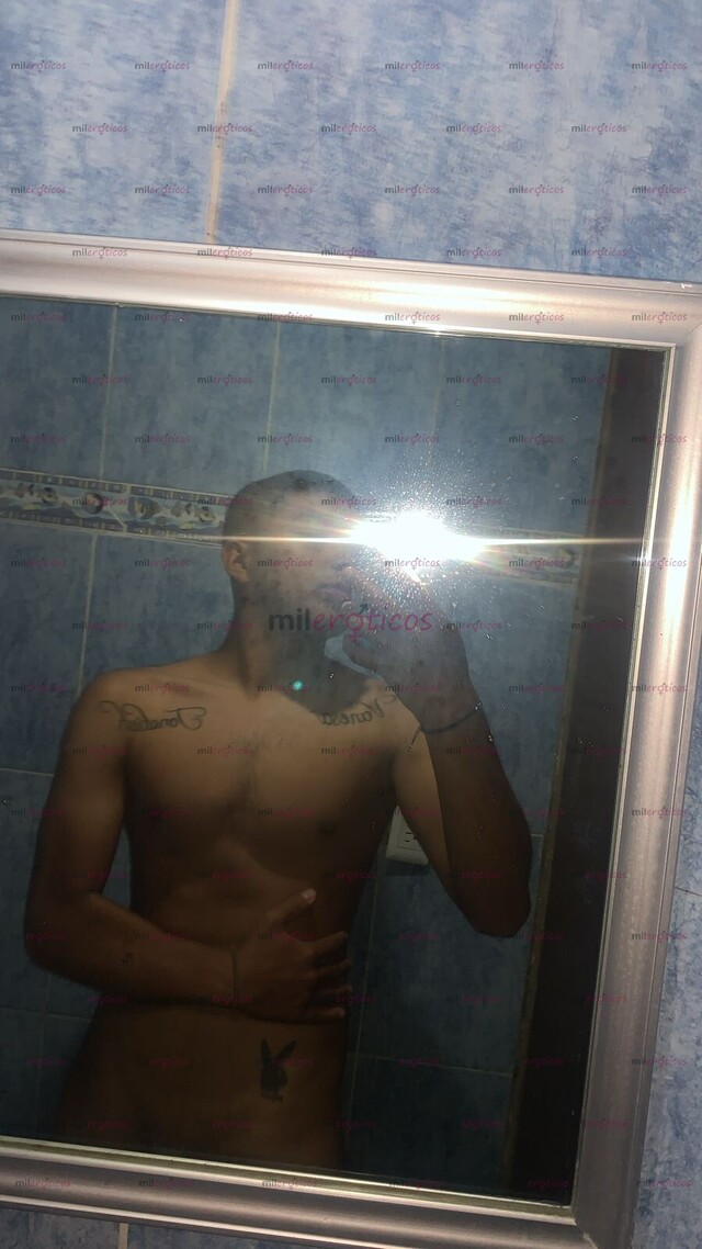 FOTOS DE HOLA MI AMOR CONTACTAME LA PASAREMOS MUY RICO SOY UN JOVEN CALIENTE DE 19 AÑOS