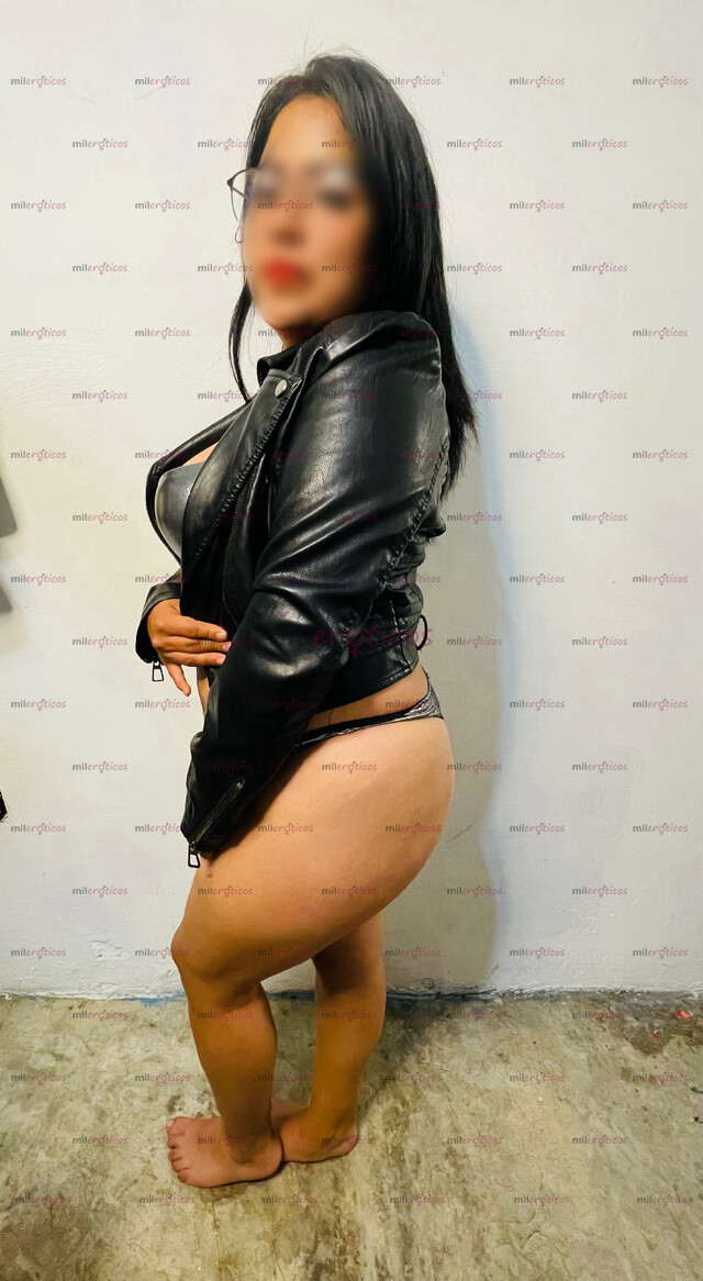 FOTOS DE LUNA LA MÁS CALIENTE Y TETONA PARA QUE TE COMAS HOY BEBE