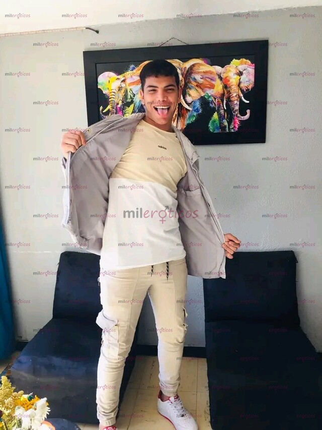 FOTOS DE HOLA SUPER COMPLACIENTE DISPONIBLE ESCRIBE AL PRIVADO