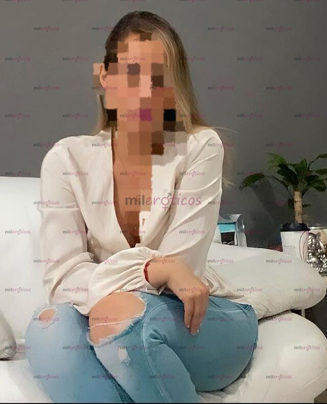 FOTOS DE HOLA SOY UNA CHICA DE 24 AÑOS Y TE QUIERO COMPLACER