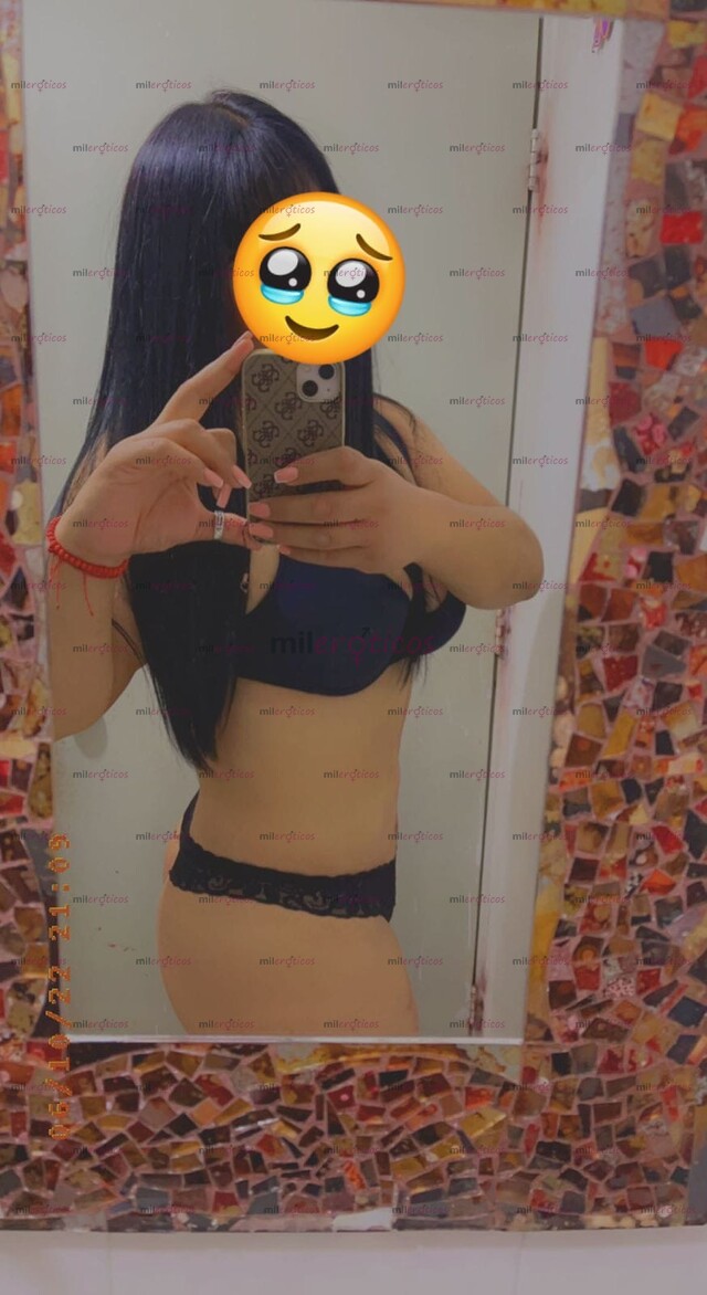 FOTOS DE LA CHICA DE LAS MEDIAS NEGRAS DIVERTÍDA ME LLAMO PAOLINA