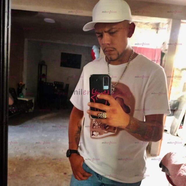 FOTOS DE 23 AÑOS 17 CM DE VERGA INICIANDO EN EL MEDIO $600 POR HORA PANTITLÁN