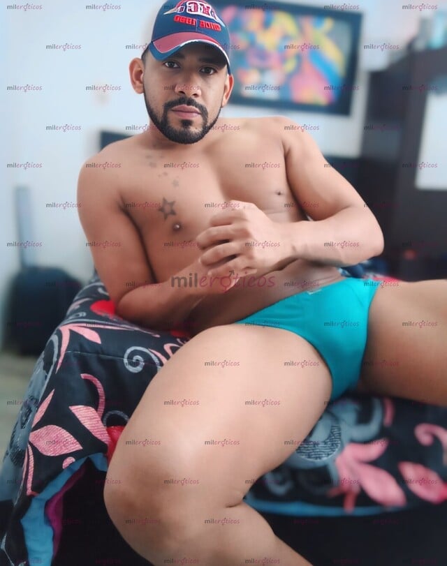 FOTOS DE UN MANSITO BIEN CHIMBA. BIEN VARONIL. CARIÑOSO COMPLACIENTE