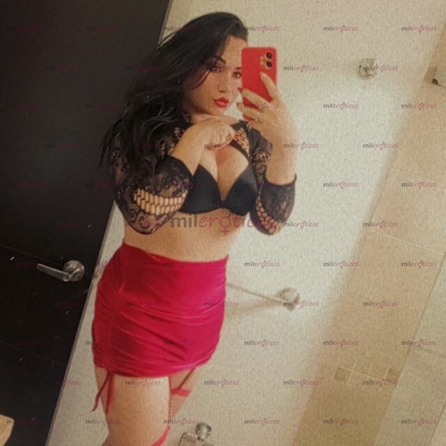 FOTOS DE TRIOS CALIENTE DIVERTIDA COMPLACIENTE MASAJE CON FINAL FELIZ BIEN DELICIOSO
