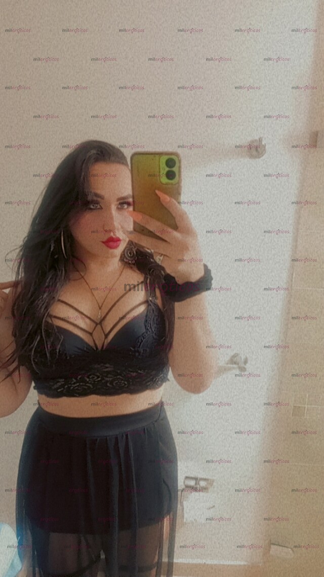 FOTOS DE TRIOS CALIENTE DIVERTIDA COMPLACIENTE MASAJE CON FINAL FELIZ BIEN DELICIOSO