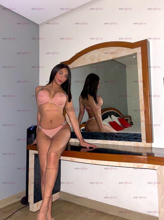 FOTOS DE JEIDY LA HERMOSA MORENA ARDIENTE DISPONIBLE PARA TI