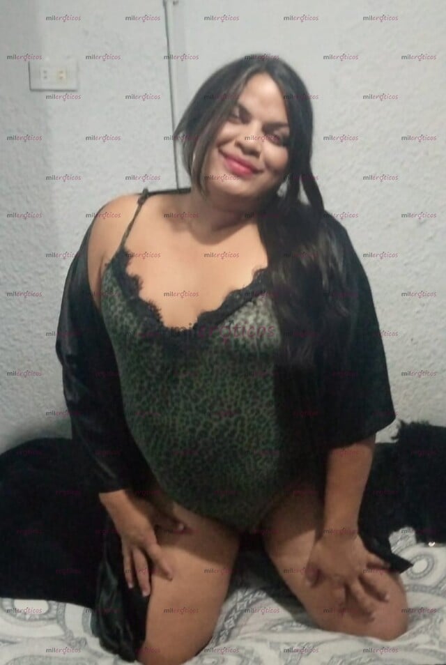 FOTOS DE GORDITA TRAGONA PERRA EN LA CAMA ENCANTADORA ESTOY UBICADA EN EL LUSERO BAJO