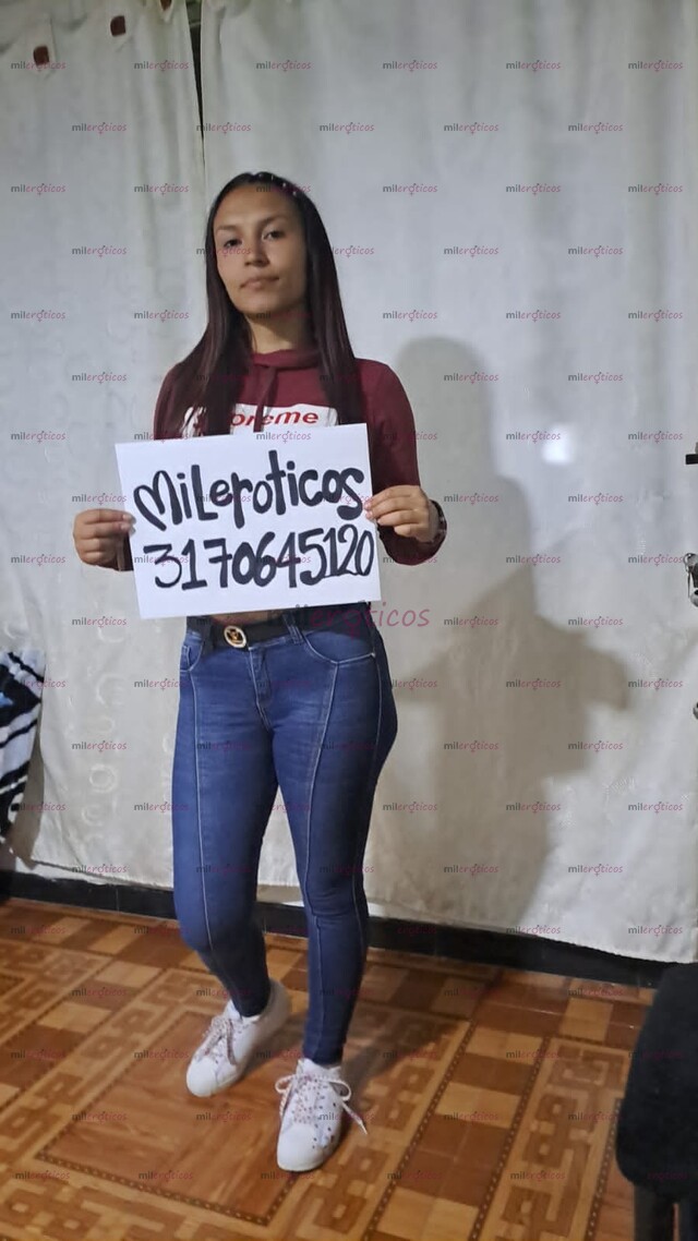 FOTOS DE FLACA DELICIOSA CON ANSIAS DE CHUPAR Y GRITAR COMO LOCA BB