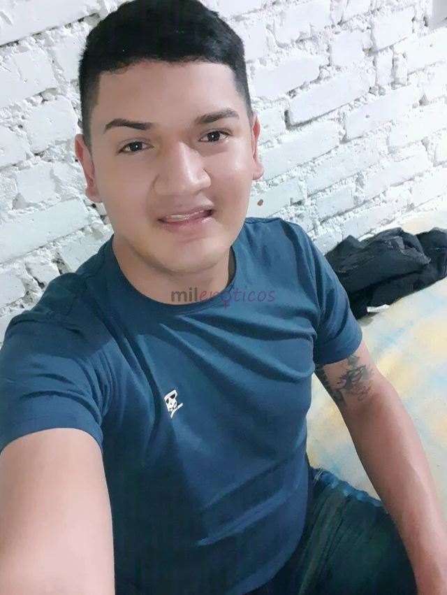 Soy totalmente de descomolicado te acompano a reuniones fiestas etcpasa un buen rato con migo tengo 27 anos llamame para acordar una cita no te arrepe...