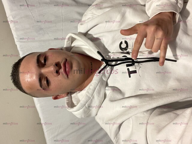 FOTOS DE FUENTE DE LECHE. POLLO SERIO, VARONIL, VERGON Y MUY LECHERO