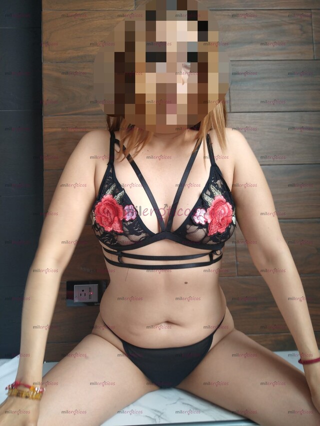 FOTOS DE BRANDY NORTEÑA, HOT . EL MEJOR MASSAGE SEXXY