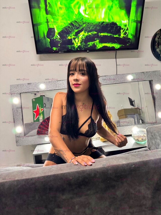 FOTOS DE PELINEGRA BAJITA FLAQUITA TE BRINDARÉ UN GRAN MASAJE