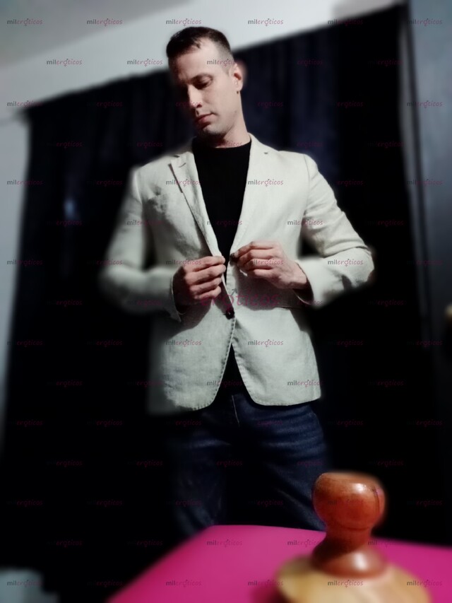 FOTOS DE CLASES DE MASAJE ERÓTICO PARA MUJERES O PAREJAS