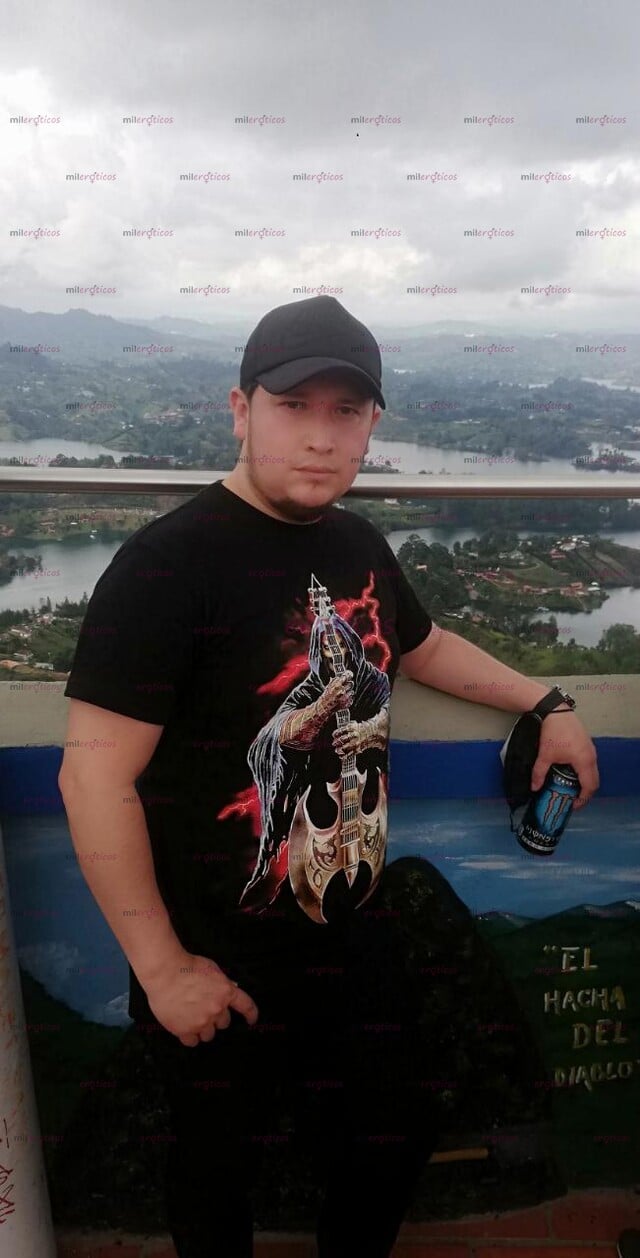 FOTOS DE HOLA CHICAS LLEGO GIORGIO PARA COMPLACERLAS EN TODAS LAS FANTASIAS QUE TENGAN...