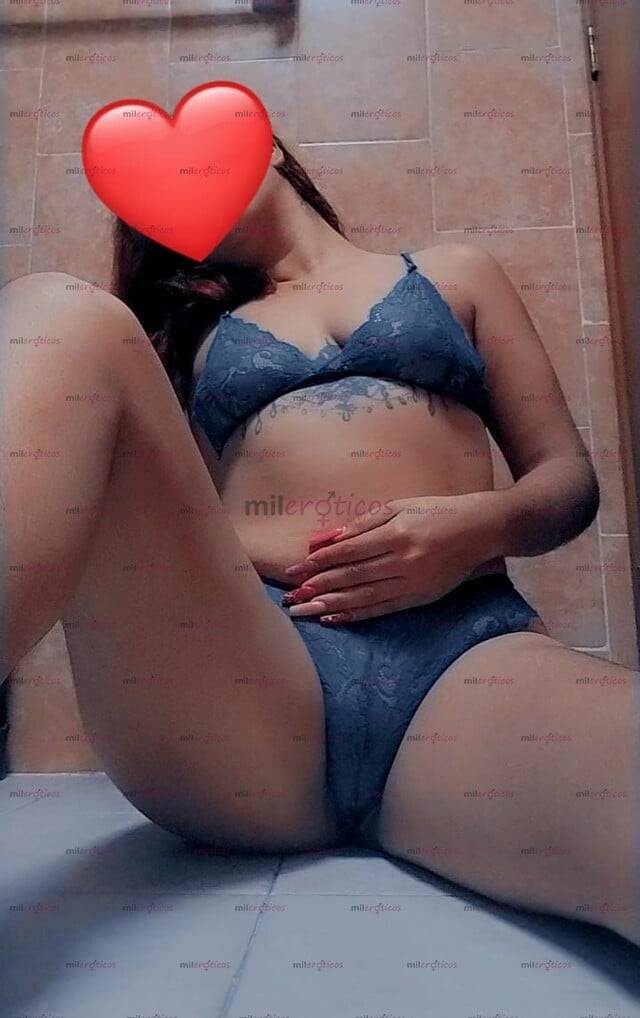 FOTOS DE COGEME RICO, ME MUEVO DELICIOSO, PANOCHITA APRETADITA..AMZ