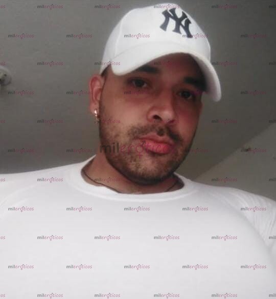 FOTOS DE HOLA SOY SANTI , VEN Y DERRAMEMOS MUCHA LECHE
