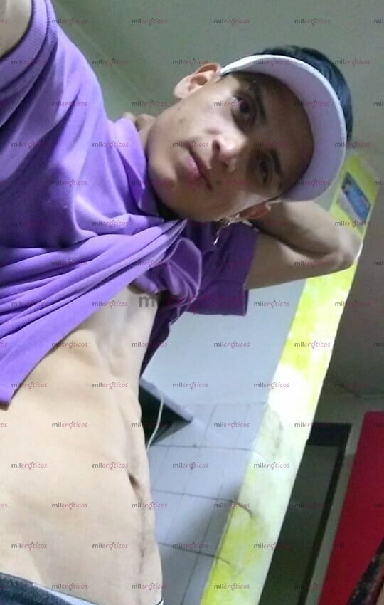 FOTOS DE VERGON ARRECHO , JOVEN DELGADO , ACTIVO FETICHISTA Y MORBOSO
