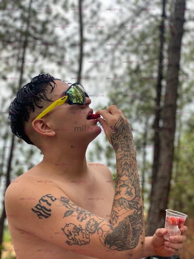 FOTOS DE NIÑO VIP BUENA DE VERGA Y BUEN CULO VERSÁTIL FULL GANOSO 3127935093