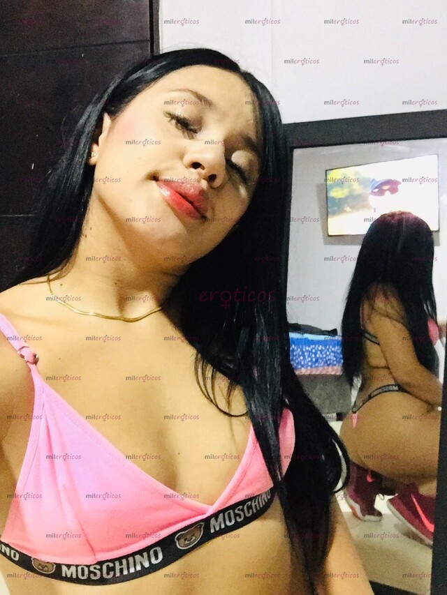 FOTOS DE CAMILA 24 AÑOS MUY COMPLACIENTE UNIVERSITARIA MODELO CON APARTAMENTO