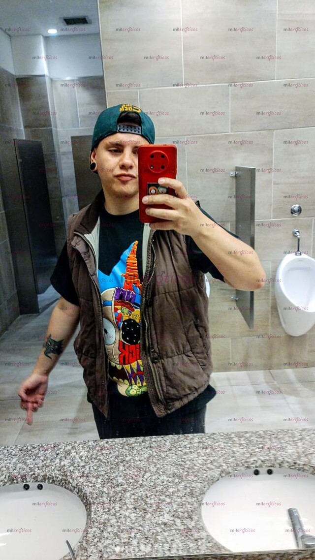 FOTOS DE MAN CARISMATICO Y DIVERTIDO, SERIO Y DISCRETO HABLEMOS QUE PUEDE PERDER?