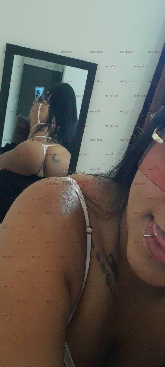 FOTOS DE NO IMPORTA EL TAMAÑO SOY LA DIOSA DEL ANAL METELO TODO!!!