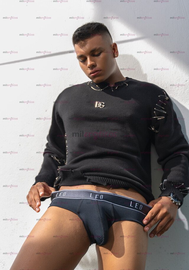 FOTOS DE COLOMBIANO RECIÉN LLEGADO VERGON 20CM DE PLACER FULL LECHERO