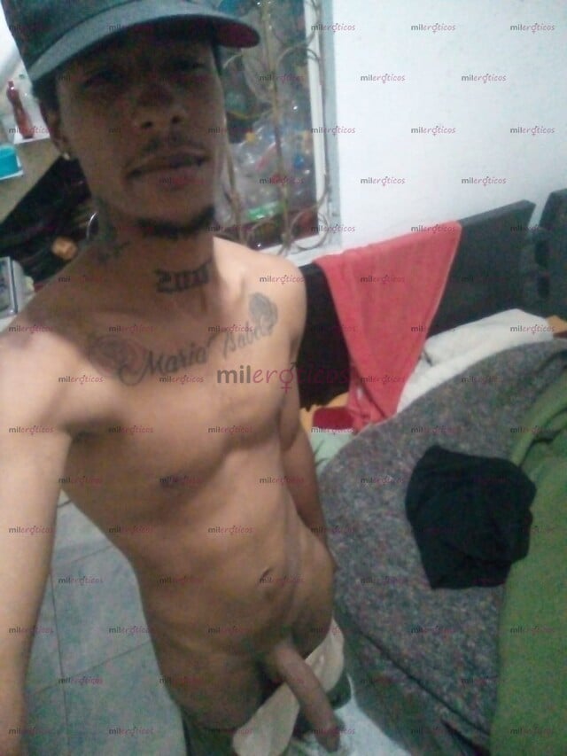 FOTOS DE HETERO CALEÑO RECIEN LLEGADO A BOGOTADE 23 AÑOS VERGON 22 CMS REALES
