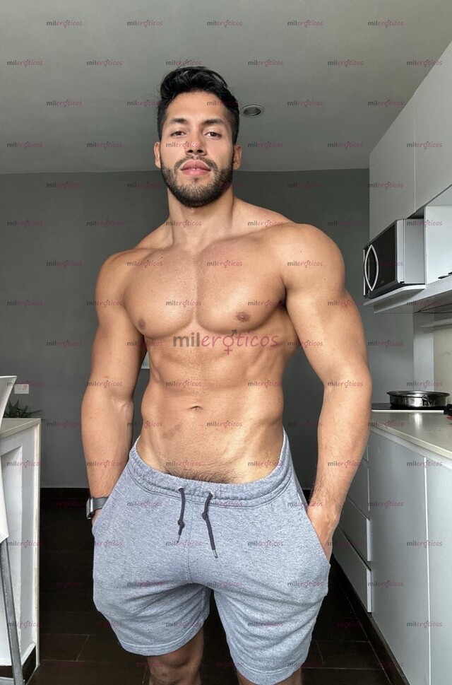 FOTOS DE EN GUADALAJARA POR UNOS DÍAS! SEBAS, CHICO EXTRANJERO, VARONIL, GUAPO Y DISCRETO