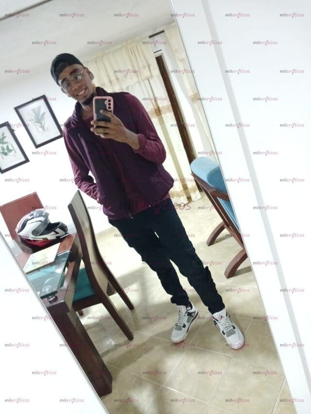 FOTOS DE HOLA, QUIERES CONOCER EL PLACER? ESTOY DISOUESTO A CUMPLIR TU NECESIDAD Y MAS.