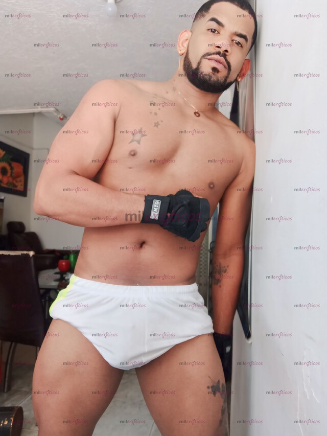 FOTOS DE PARCERO BIEN SERIO. VARONIL. ASEADO . COMPLACIENTE CARIÑOSO