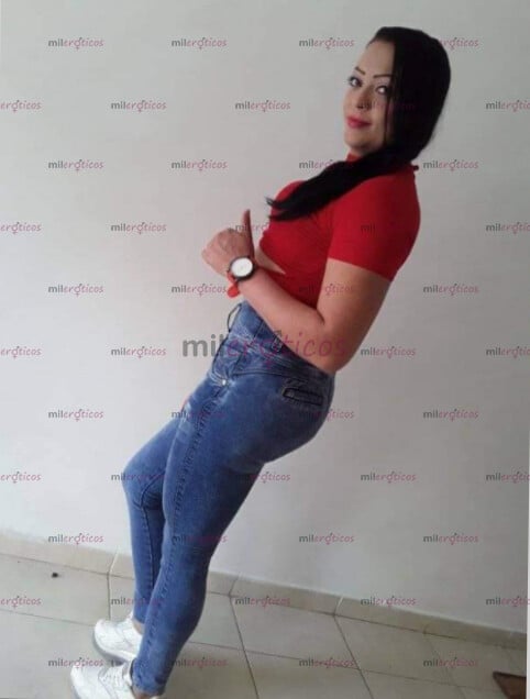 FOTOS DE ZARCA SEXI Y ERÓTICA ARDIENTE CACHONDA CON PIEL DE PORCELANA