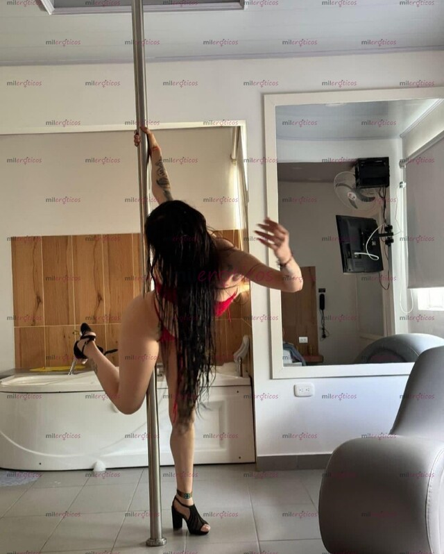 FOTOS DE LA DIOSA DEL ANAL NO TE QUEDES CON LAS GANAS..