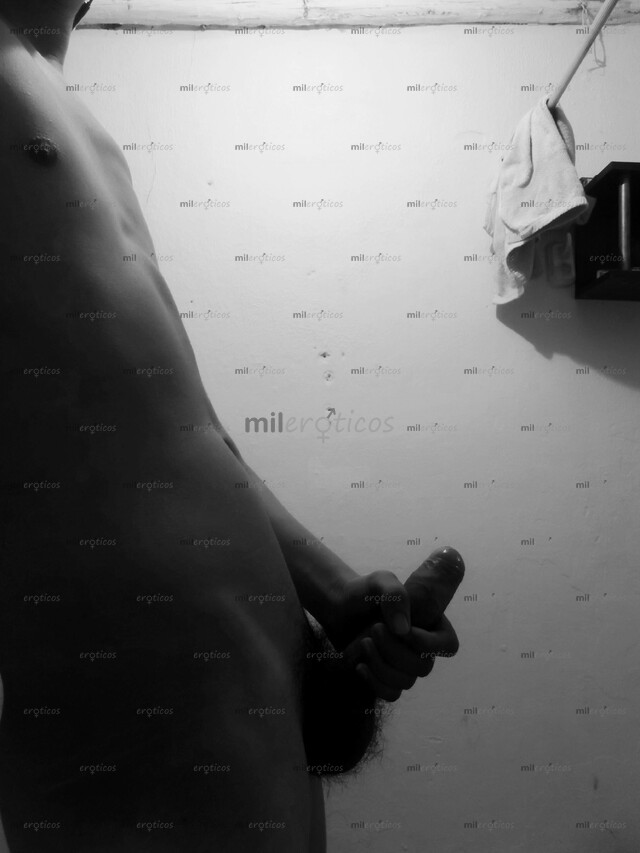 FOTOS DE JOVEN DISPONIBLE PARA SATISFACERTE Y COMPLACERTE COMO QUIERAS