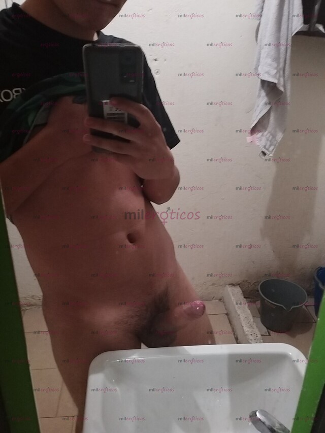 FOTOS DE JOVEN DISPONIBLE PARA SATISFACERTE Y COMPLACERTE COMO QUIERAS