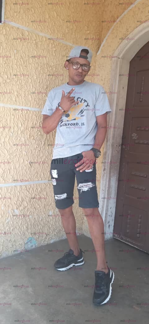 FOTOS DE TU MORENITO COMPLACIENTE, HONESTO, SINCERO, CALIENTE