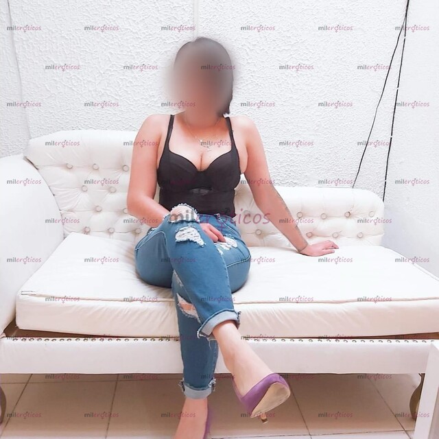 FOTOS DE DISPONIBLE PARA COMPLACERTE.... LLAMAME.... 24 7