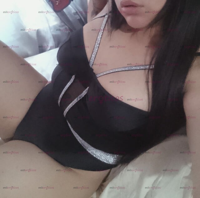 FOTOS DE 5647409120 A ANDREA LE ENCANTARÍA PASAR UN MOMENTO CALIENTE Y RICO CONTIGO