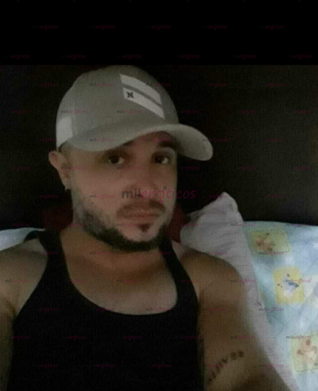 FOTOS DE HOLA MI NOMBRE ES DANIEL PRETENDO DAR LO MEJOR DE MI A QUIEN ME QUIERA BESOS