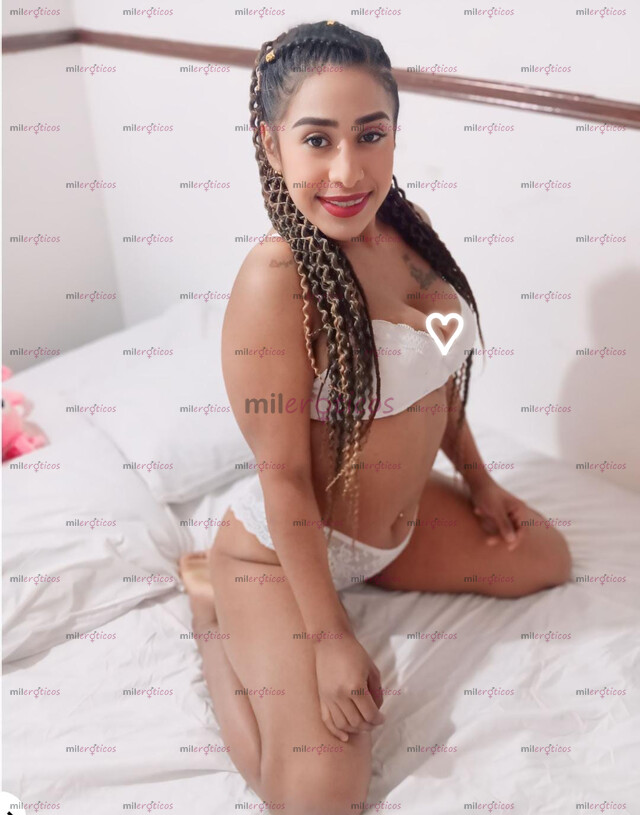 FOTOS DE DANIELA HERMOSA MORENA NALGONA MUY ARDIENTE. ORAL VAGINAL Y ANAL