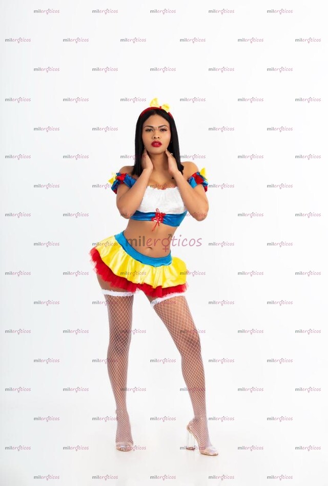 FOTOS DE 2SOY UNA CHICA MUY A TODO DAR, VENGO CON MUCHAS GANAS DE CONOCERTE Y BAJARTE ESA
