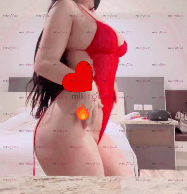 FOTOS DE VANE , CARA BONITA , 32 DD DE BUBIS , BLANCA , NALGONA PIERNUDA Y CUNTURITA