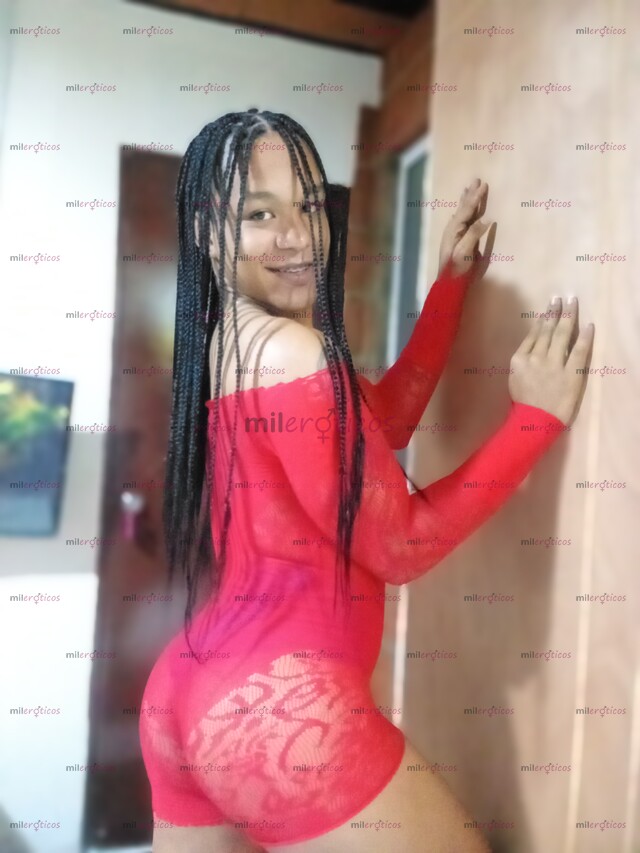 FOTOS DE SOY AXEL, UN CHICO COMPLASIENTE , VERSÁTIL , ARDIENTE