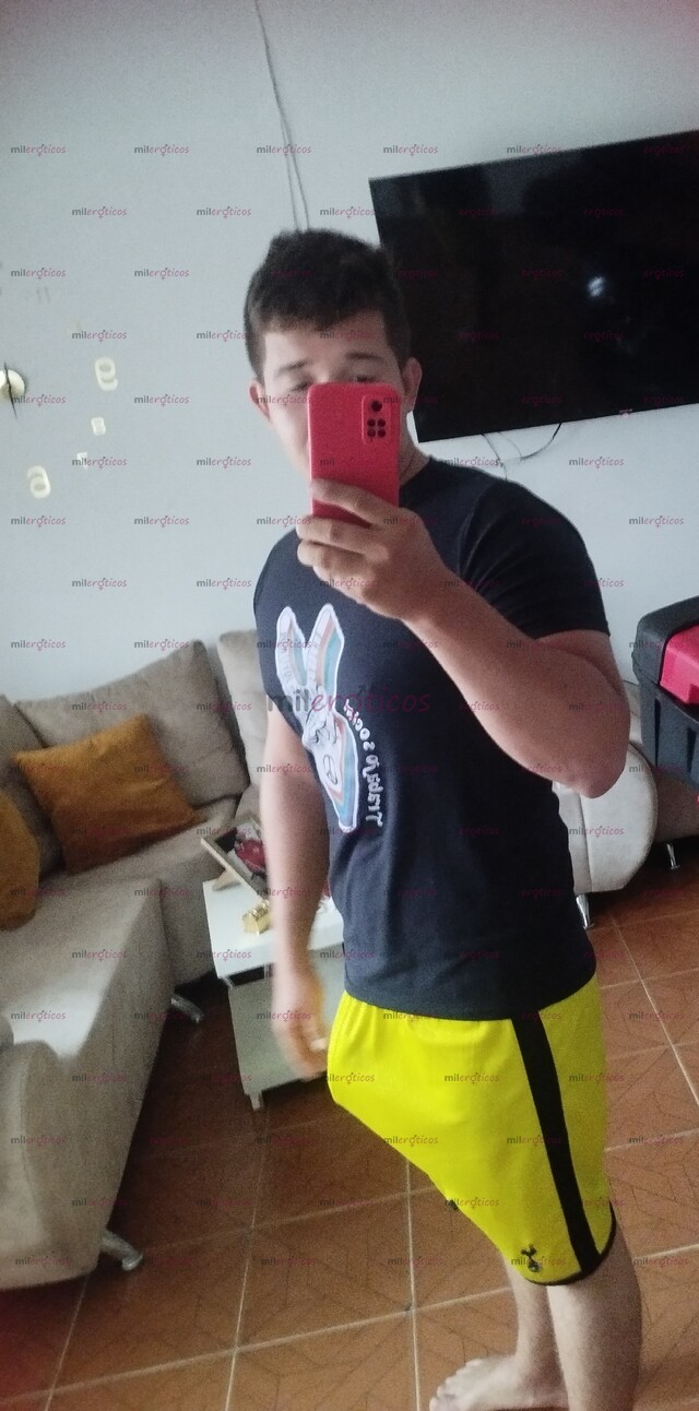 FOTOS DE UNIVERSITARIO COMPLACIENTE, VERGA LECHOSA DISPUESTO A COMPLACERTE