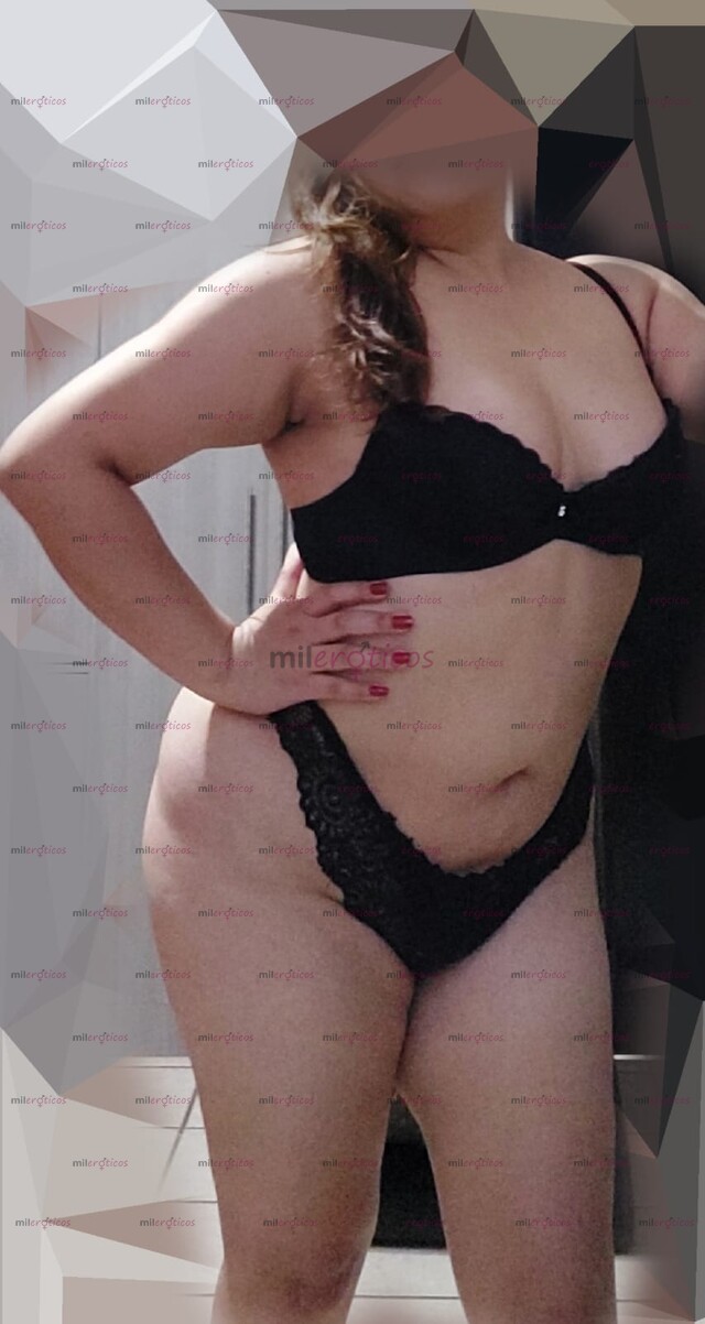 FOTOS DE AMBAR, CACHONDA Y SUCIA EN LA CAMA, SI ME PONES EN 4 NO TE ARREPENTIRAS PAPI!!!
