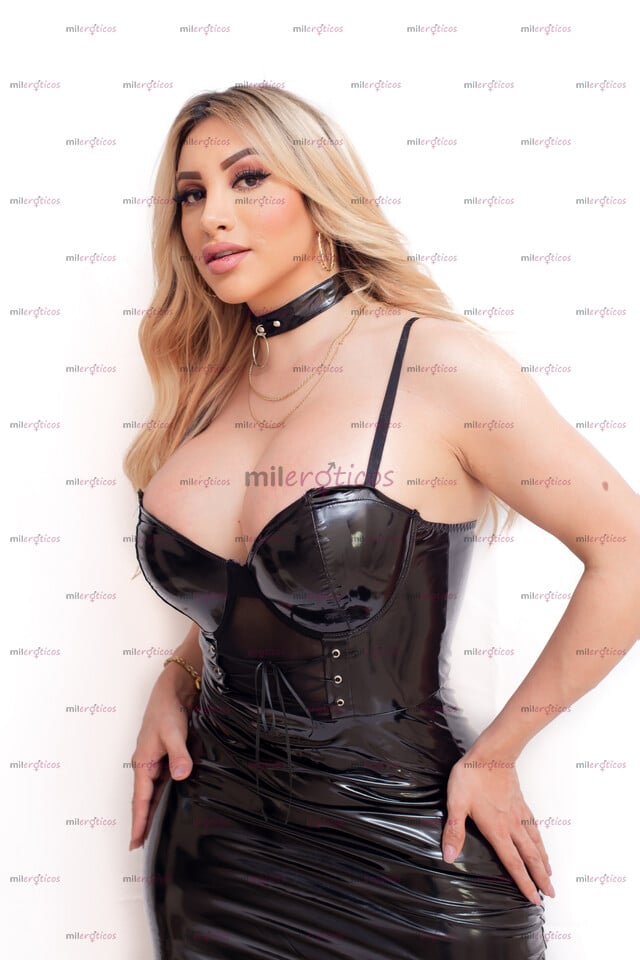 FOTOS DE BREE; UNA RUBIA IMPRESIONANTE, EL PECADO HECHO MUJER TRANS.