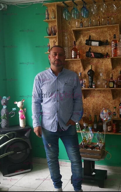 FOTOS DE SOY UNA PERSONA MUY DISCRETO DESENTE MUY DADO A LAS COSAS Y ASÍ MISMO SATISFACER