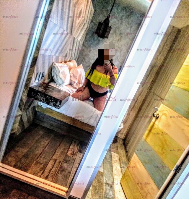 FOTOS DE RICA Y APRETADITA, CON MUCHAS GANAS DE COJER,