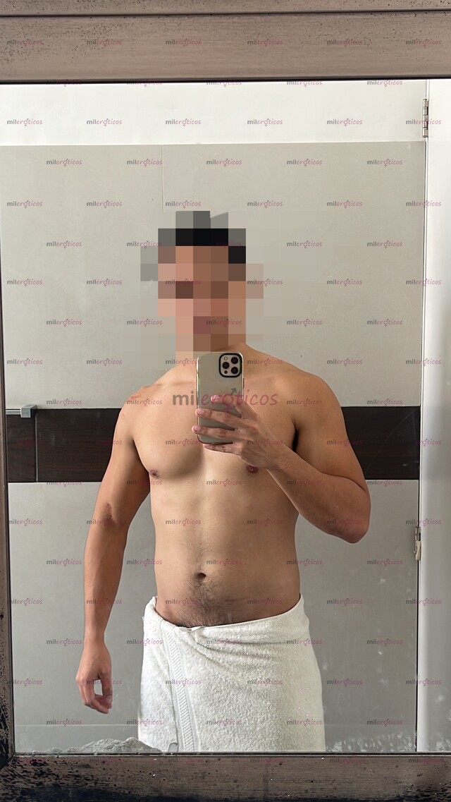 FOTOS DE CHICO MASAJISTA FITNESS, ¡RELÁJATE CON UN MASAJE! CUENTO CON SPA