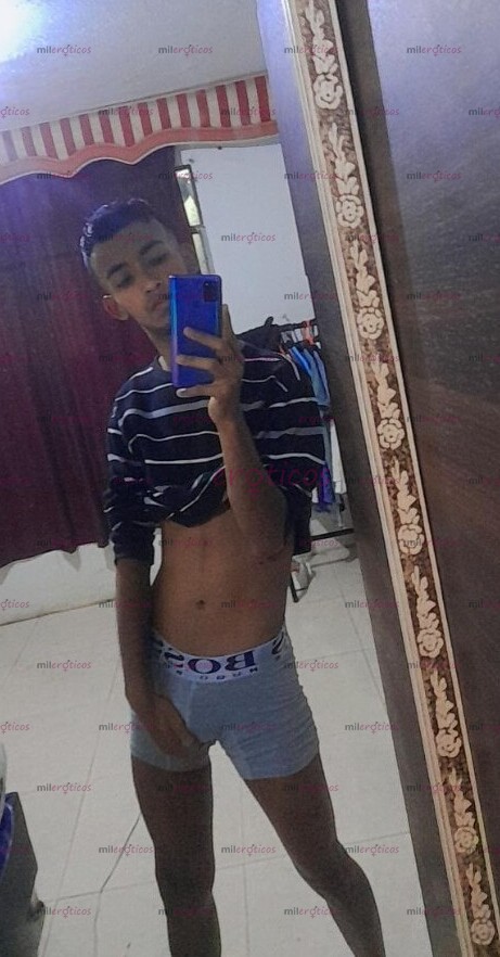 FOTOS DE VENEZOLANO LECHERO RECIÉN LLEGADO DESCOMPLICADO