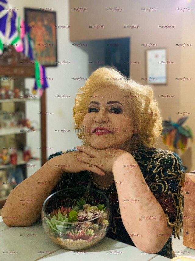 FOTOS DE SEÑORA MONROE: CON MI MASAJE VIVE Y SIENTE LA EXPERIENCIA DEL BIENESTAR